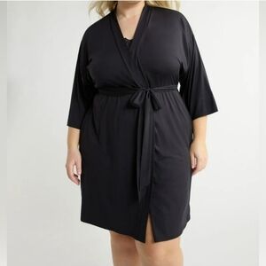 Joyspun Women's Plus Size Soft Black Robe 2X-3X Comfort Loungewear Modest Cozy